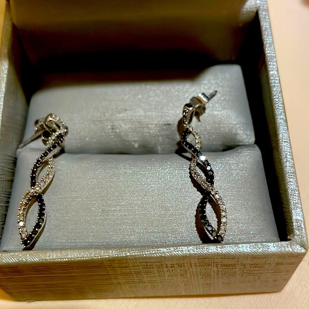 Zales Black and white diamond triple infinity white good dangle earrings